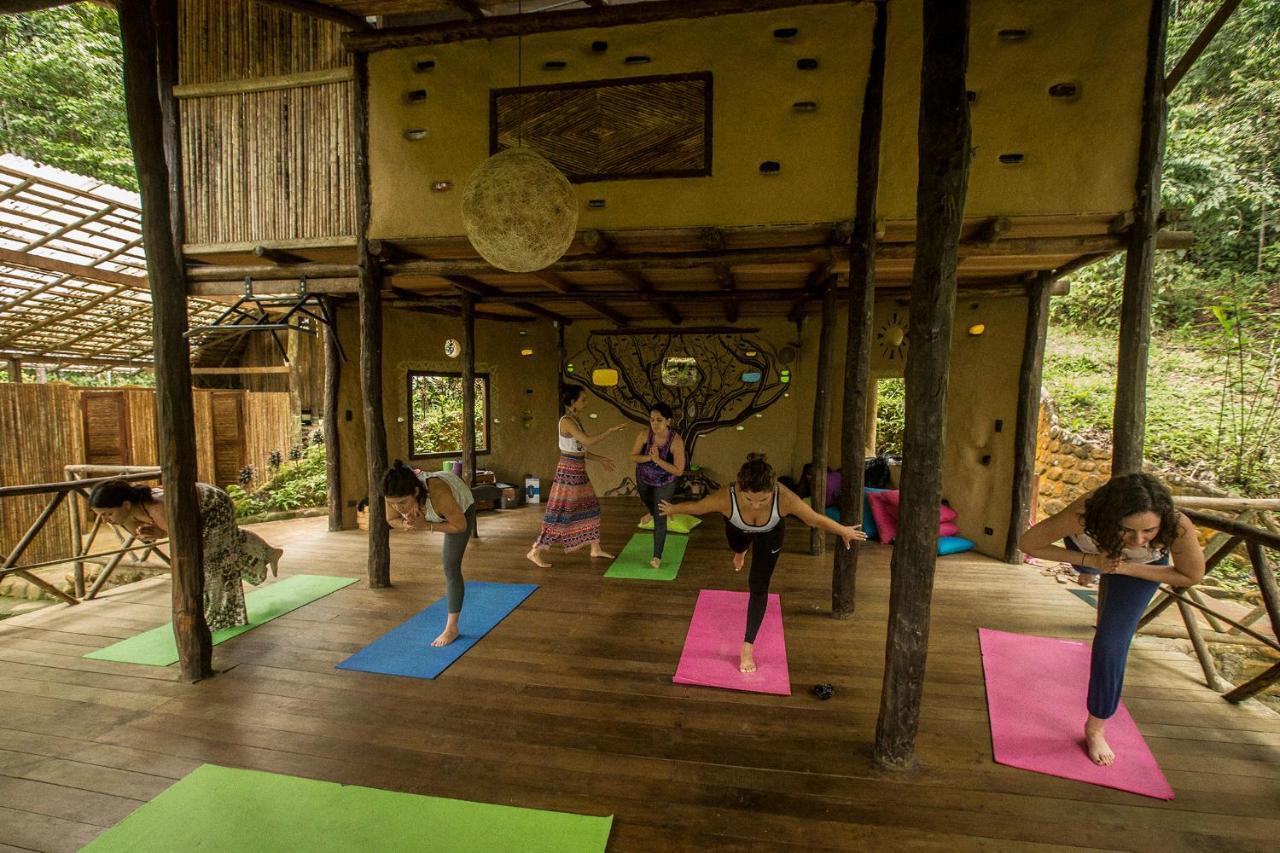 Chirapa Manta Amazon Lodge Lamas エクステリア 写真