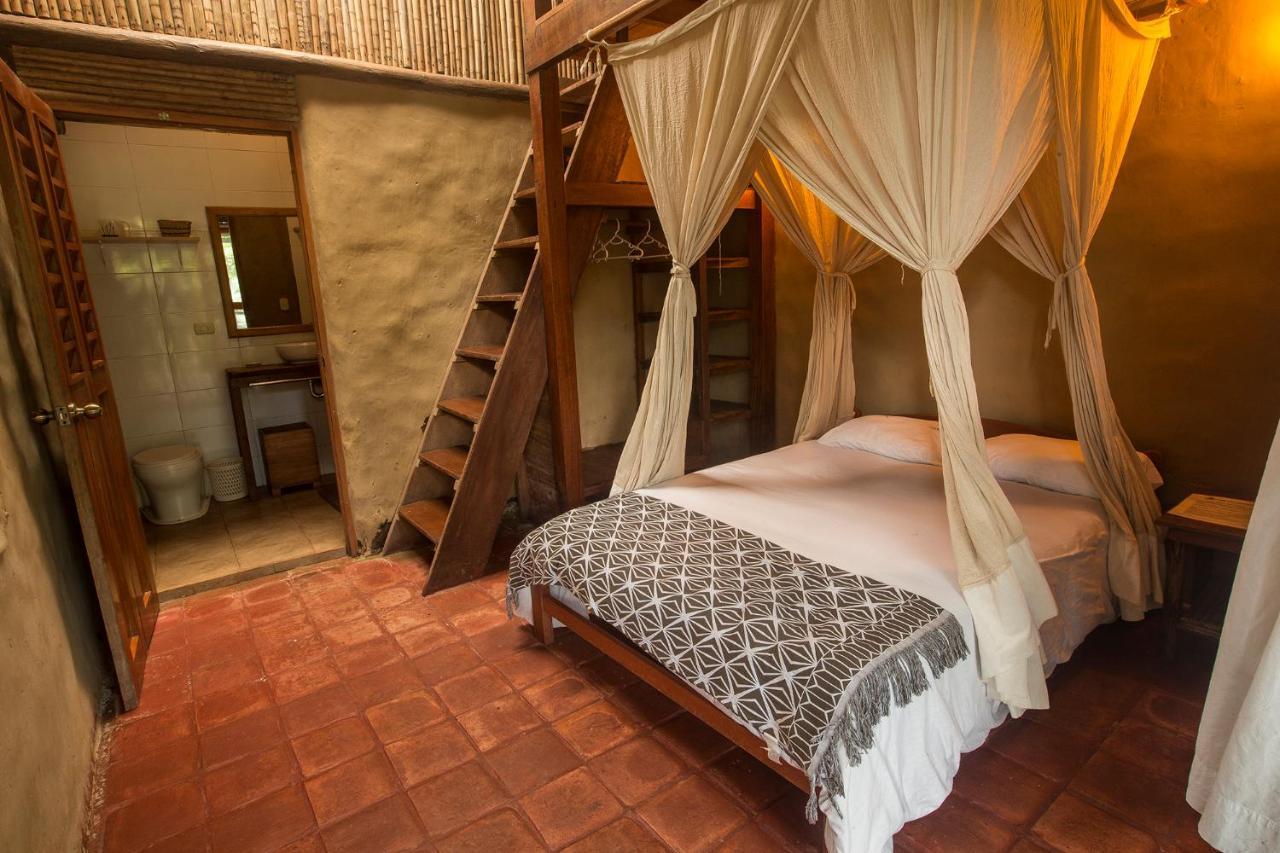 Chirapa Manta Amazon Lodge Lamas エクステリア 写真