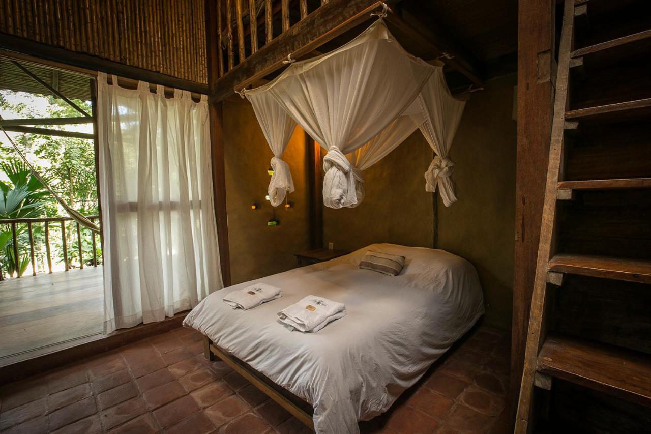 Chirapa Manta Amazon Lodge Lamas エクステリア 写真